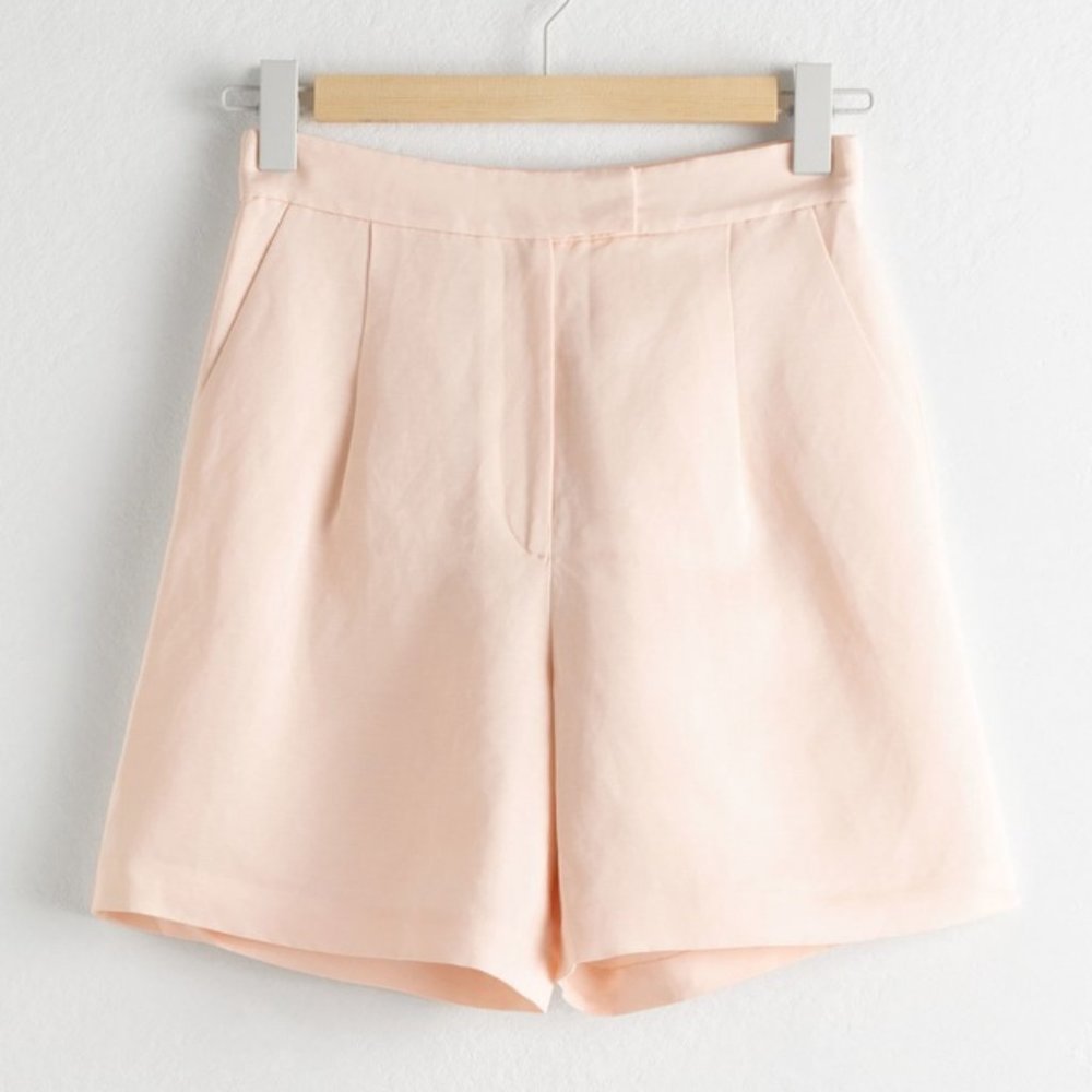 NWT & other stories Shorts
